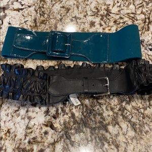Teal and black express belt